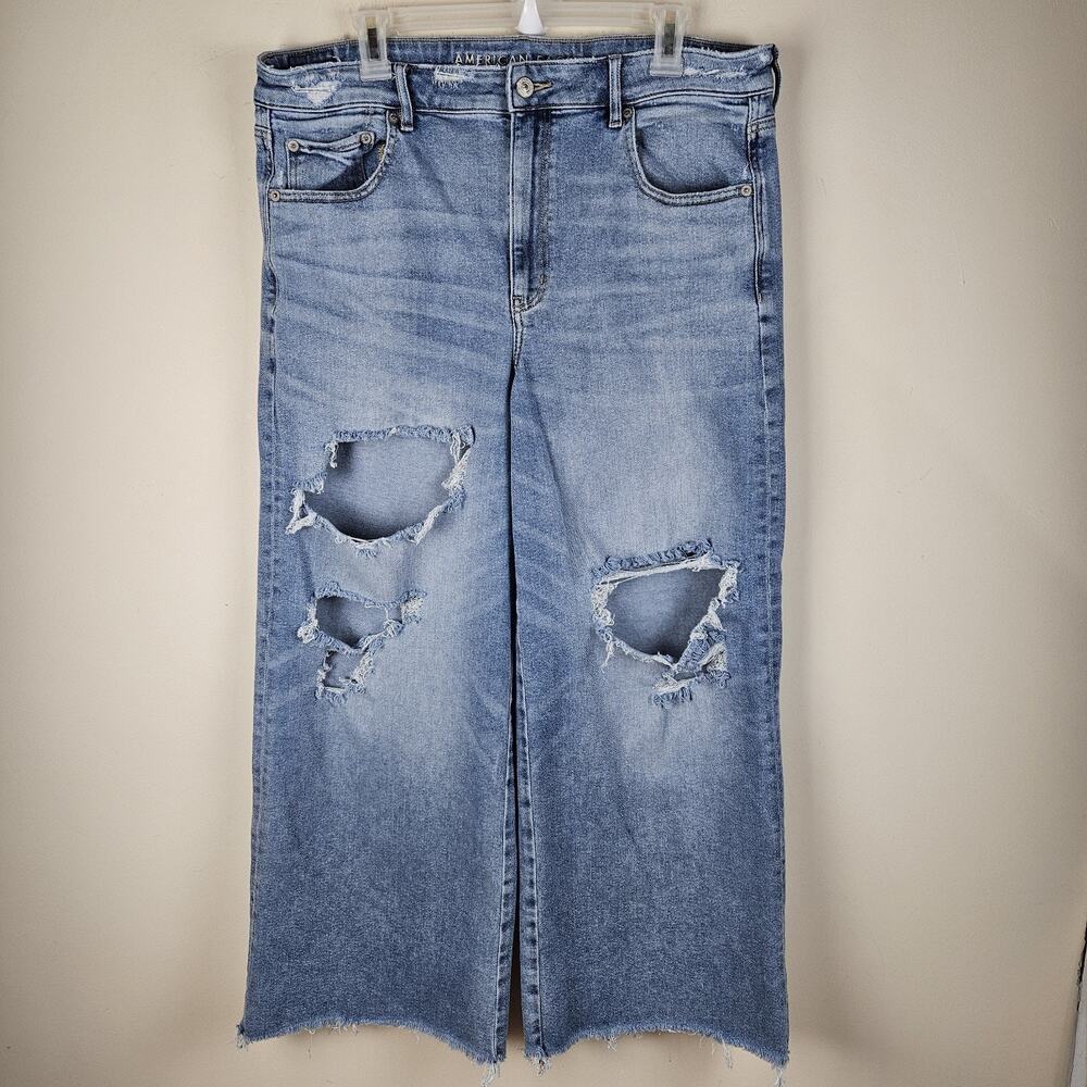 American Eagle Jeans Womens 18 Short Blue wide distressed ripped holes